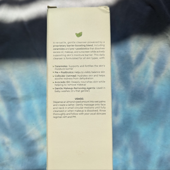 Glow Recipe Avocado Ceramide Moisture Barrier Cleanser 5.07fl.oz. 150mL - Picture 4 of 5